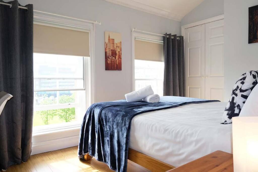Seymour Townhouse By Serviced Living Liverpool Exterior foto